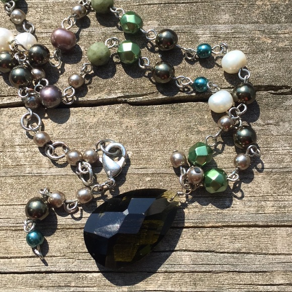 Freshwater Pearl Necklace - Picture 10 of 12